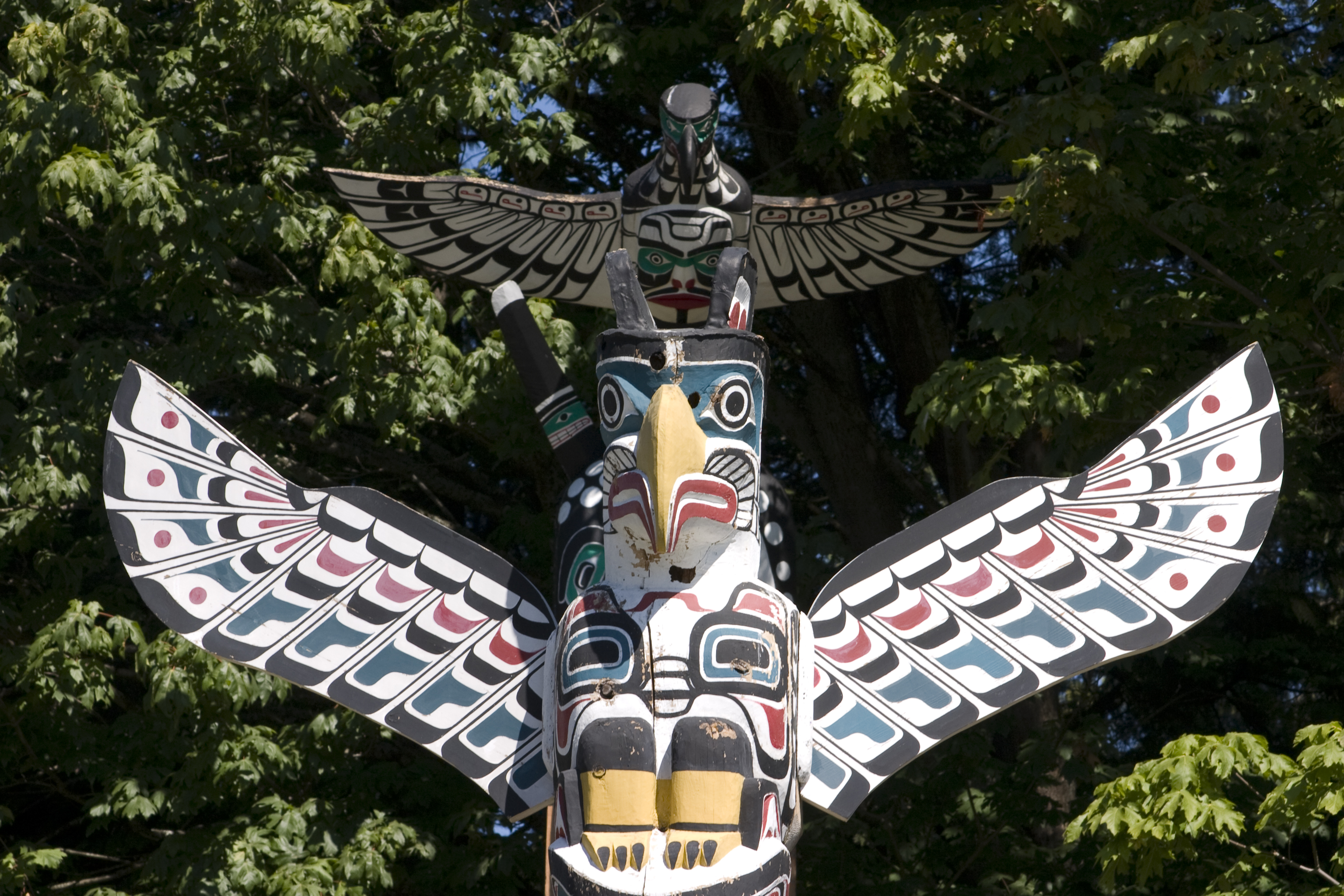 Vancouver-totem | Kevin Roche Artist